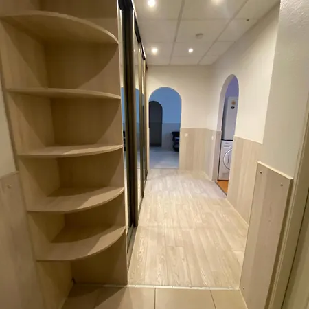 Cat Garden Airport Apartment *